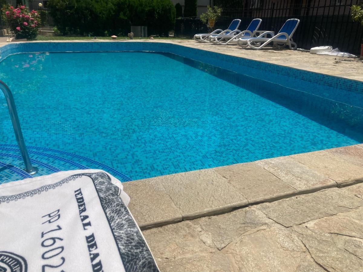 Anfid Apartments Бургас Екстериор снимка