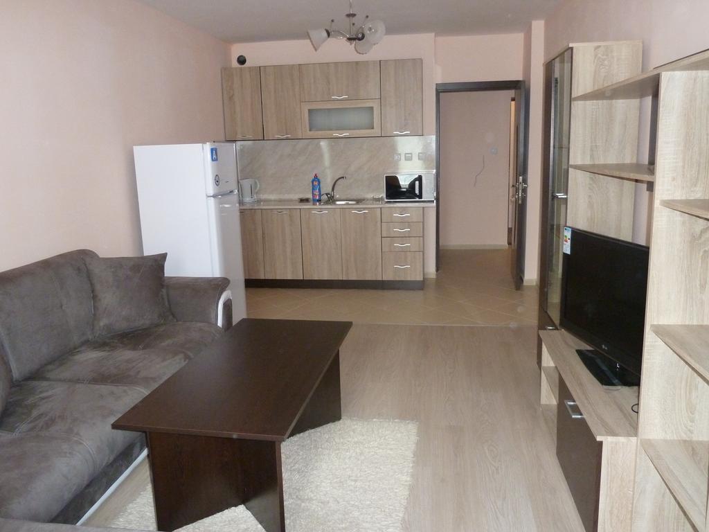 Anfid Apartments Бургас Екстериор снимка
